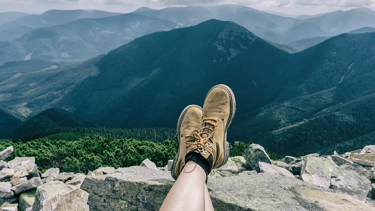 abbigliamento da trekking al femminile