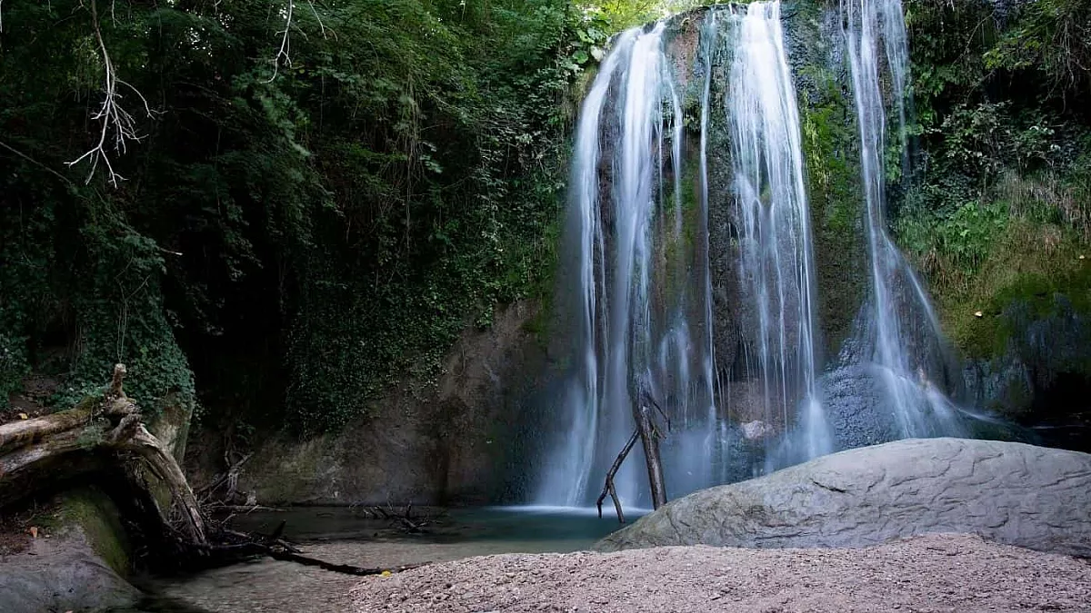 https://www.sarnanoturismo.it/la-via-delle-cascate-perdute/