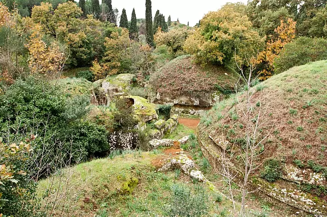 Necropoli della Banditaccia. IS: 136283822