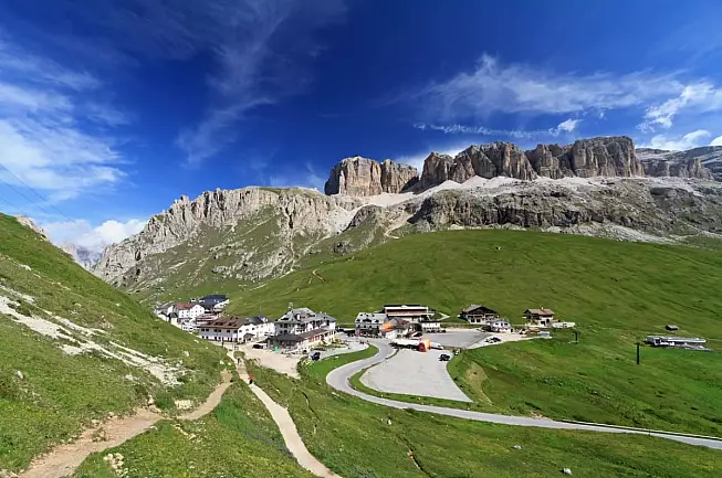 Sasso Pordoi. IS: 123685199