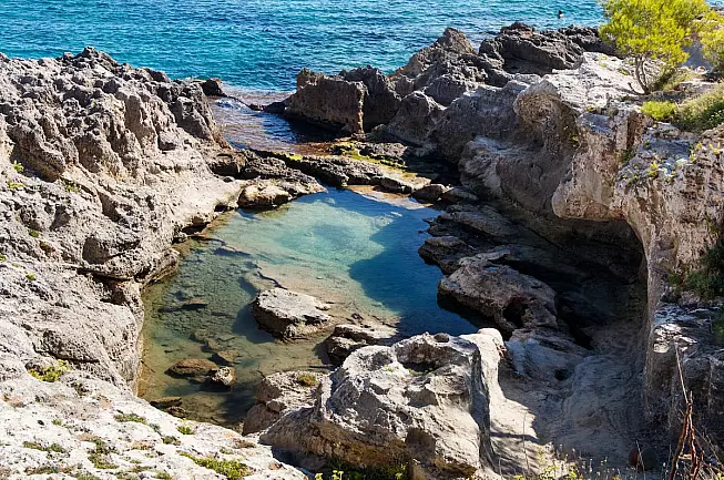 Sentiero delle Cipolliane e Grotte Cipolliane