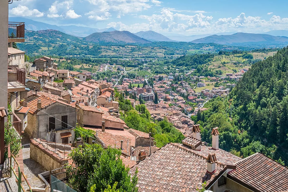 Vista panoramica del borgo di Tagliacozzo - IS: 1098019398