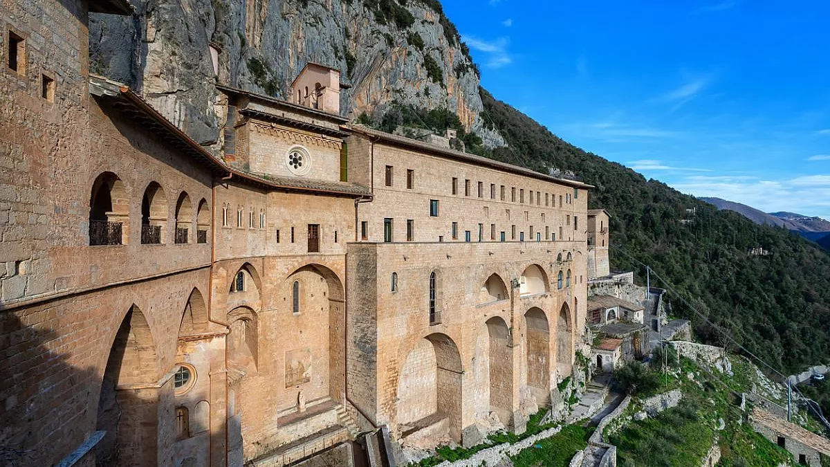 Sacro Speco di San Benedetto, o Monastero di San Benedetto. iStock-2178838627