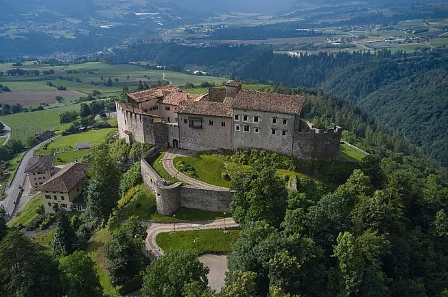 Castello di Stenico, Stenico