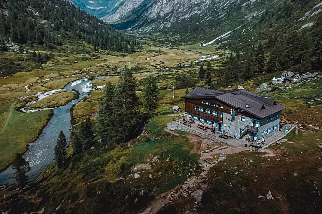 Rifugio Val di Fumo, Lago di Malga Bissina