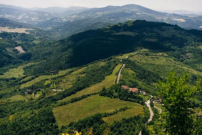 Via degli Dei. Shutterstock_2519197851