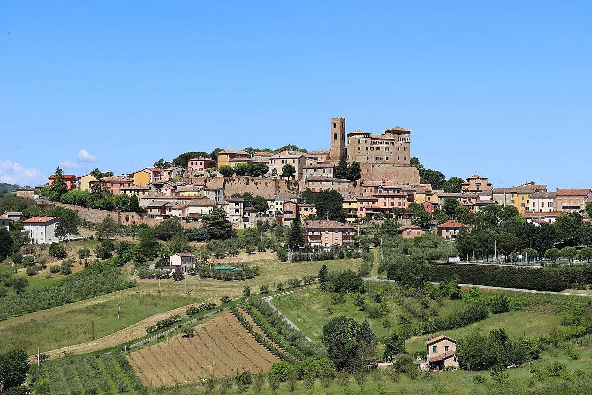Longiano, Borgo in Emilia Romagna_1976696933