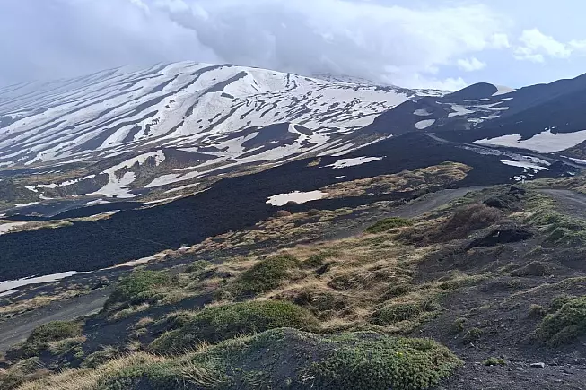 Sommità dell'Etna imbiancata - foto di Andrea Scotto