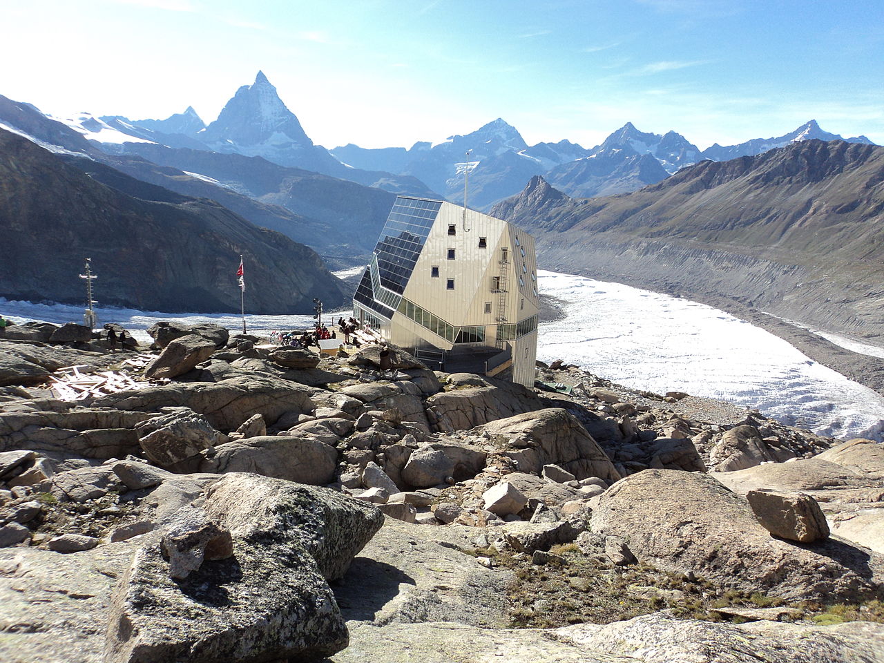 Monte Rosa Hutte