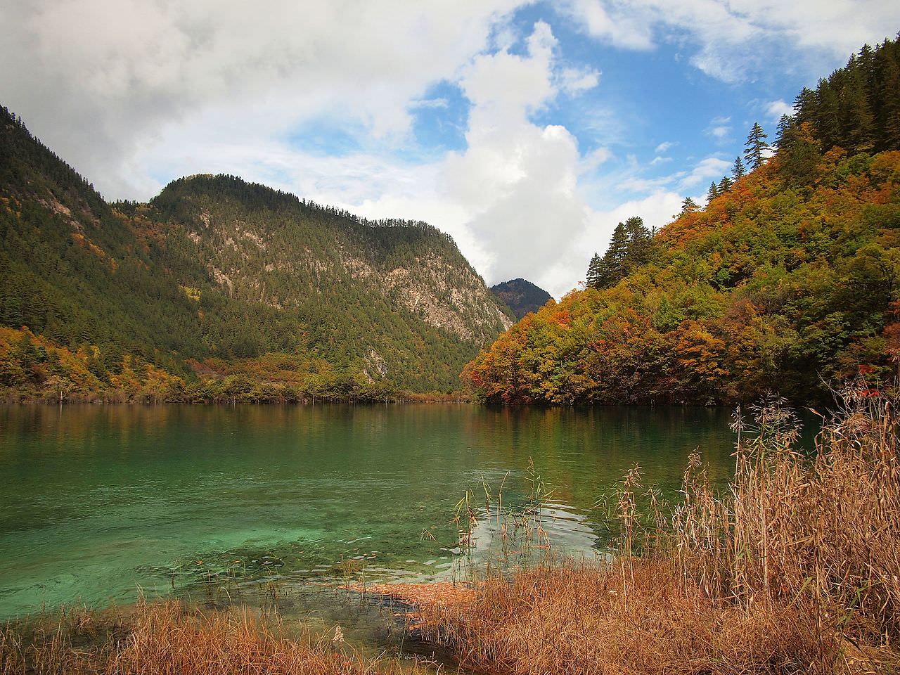 Jiuzhaigou Lake