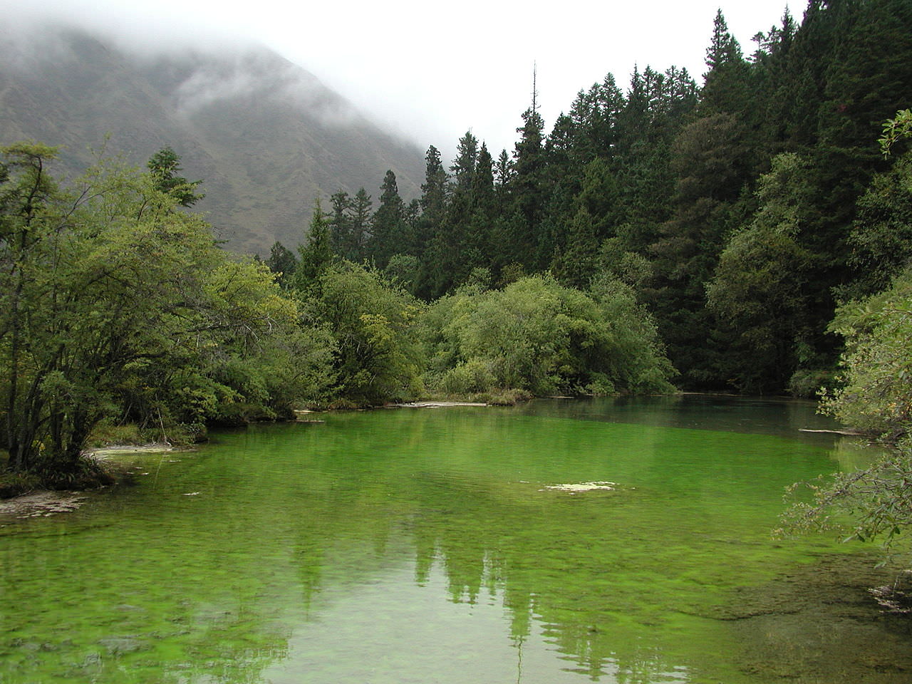 Huanglong, Cina