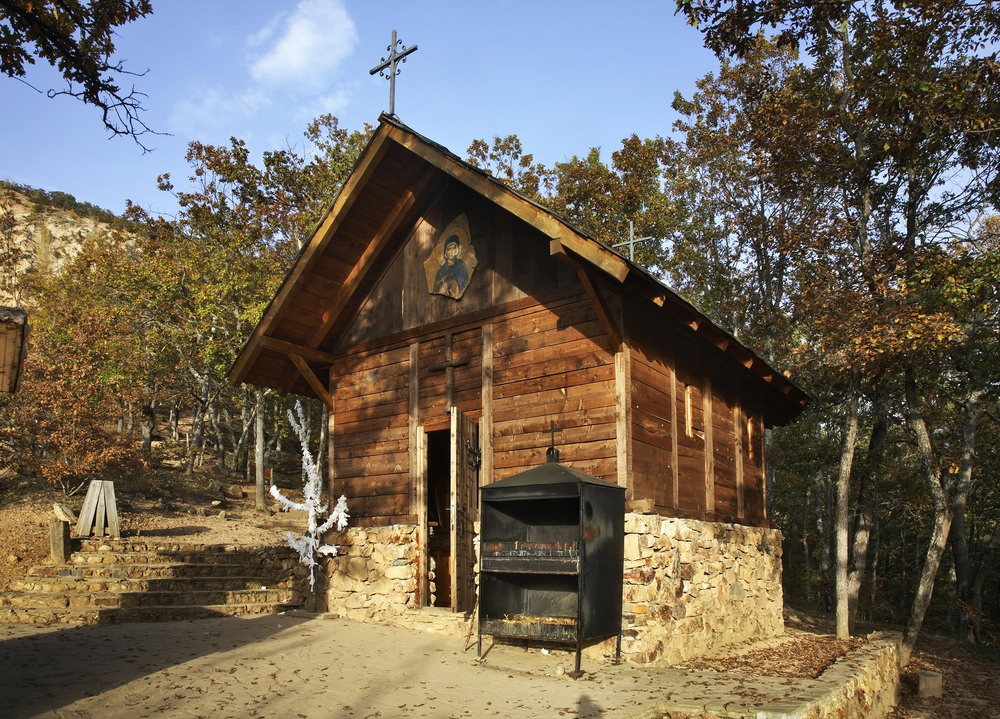 Davolja Varos, chiesa ortodossa