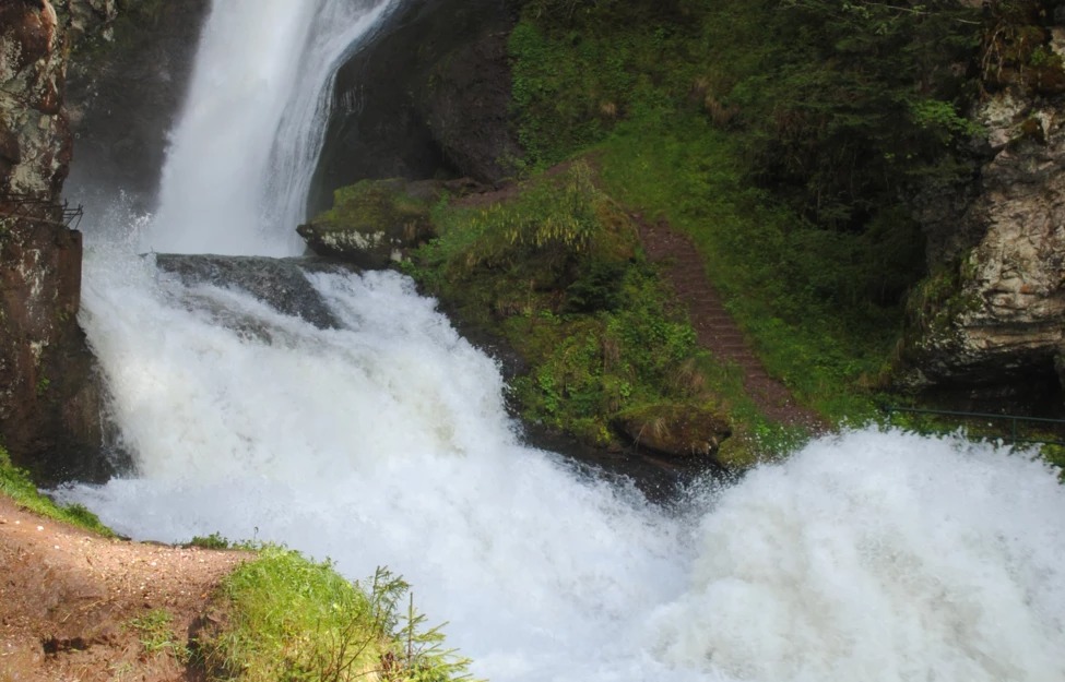 Cascata di Cavalese