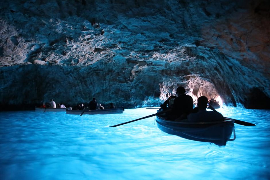 Una foto della Grotta Azzurra a Capri