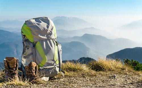 cosa mettere nello zaino da trekking per un giorno