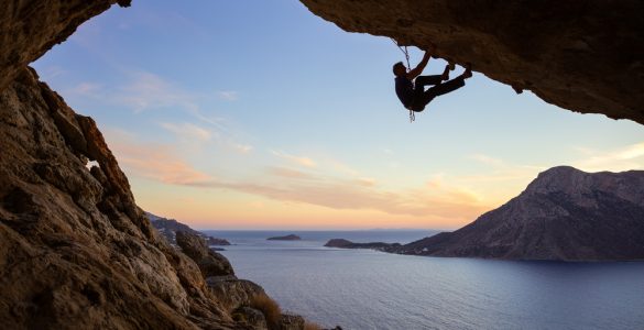 Le migliori isole del Mediterraneo per fare arrampicata