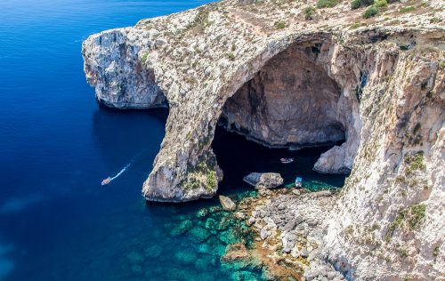 escursioni e trekking malta_grotta azzurra_494191834