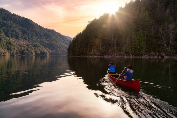 Canoa o Kayak? Le differenze e come scegliere quella giusta