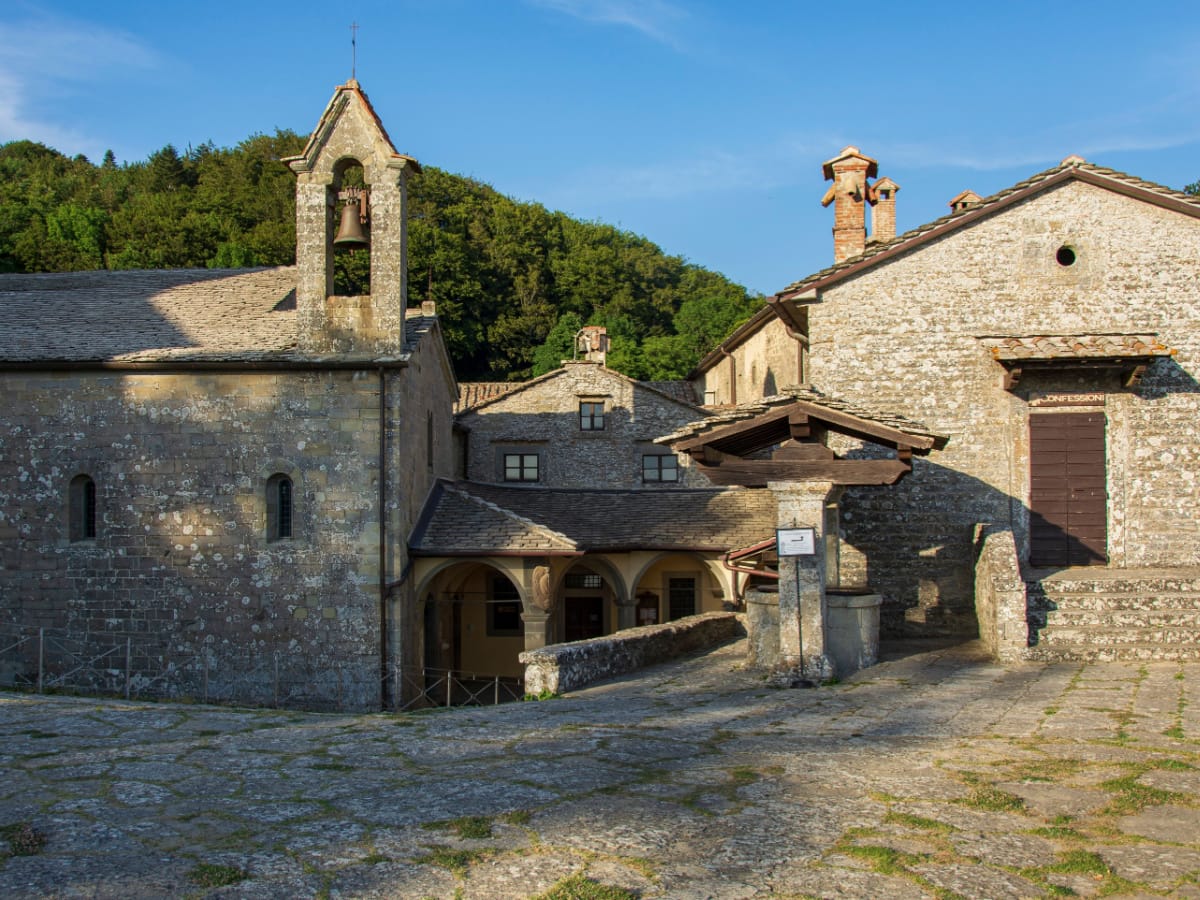 Il Bosco delle fate e il santuario della Verna