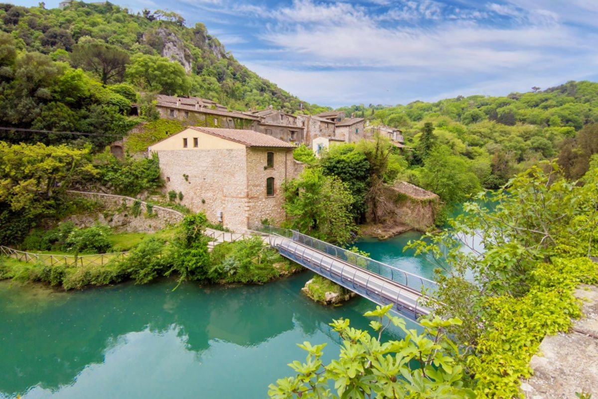 A Piedi O In Bici Ora Puoi Visitare Le Gole Del Fiume Pi Famoso Di 