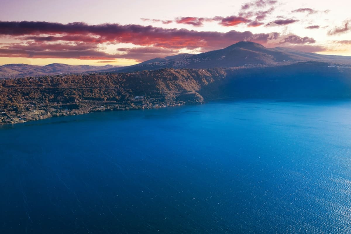 Monte Cavo: la montagna con gli occhi che dall'alto sorveglia i